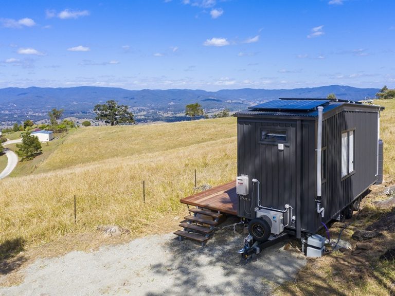 Alphaline Homes Tiny Home Ocean View Drive Drone 07 Web