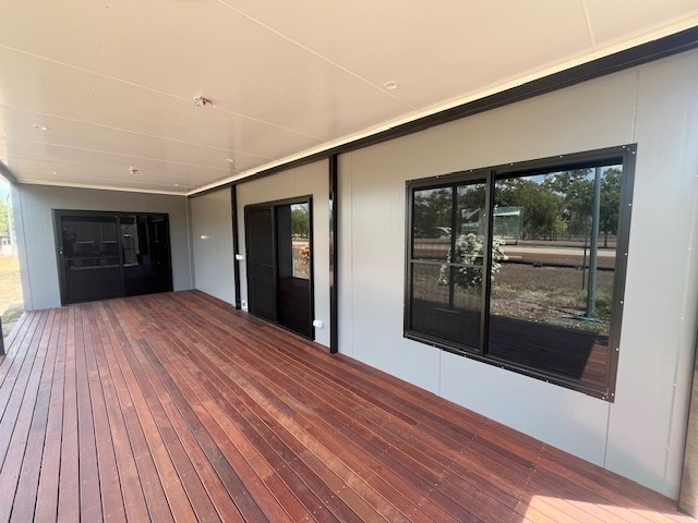 External 4