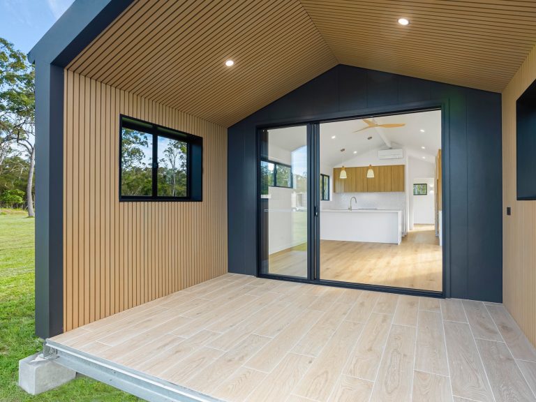 Day 003 Luxury Tiny Home