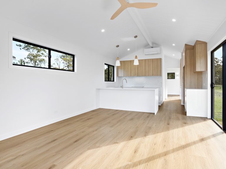 Day 007 Luxury Tiny Home